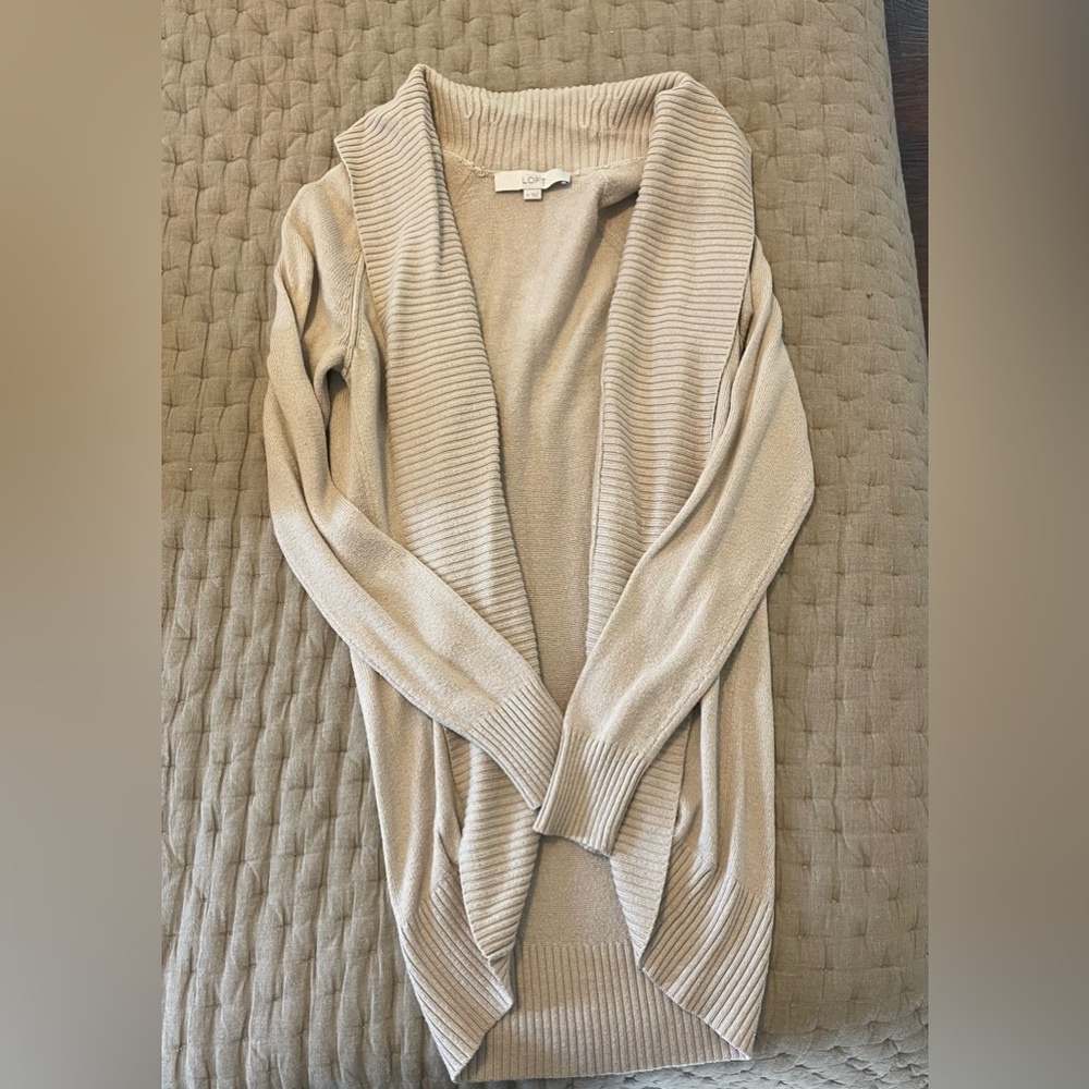 Ann Taylor Loft Cardigan